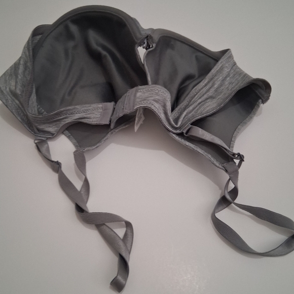 🌀Gray Bra - Picture 6 of 9